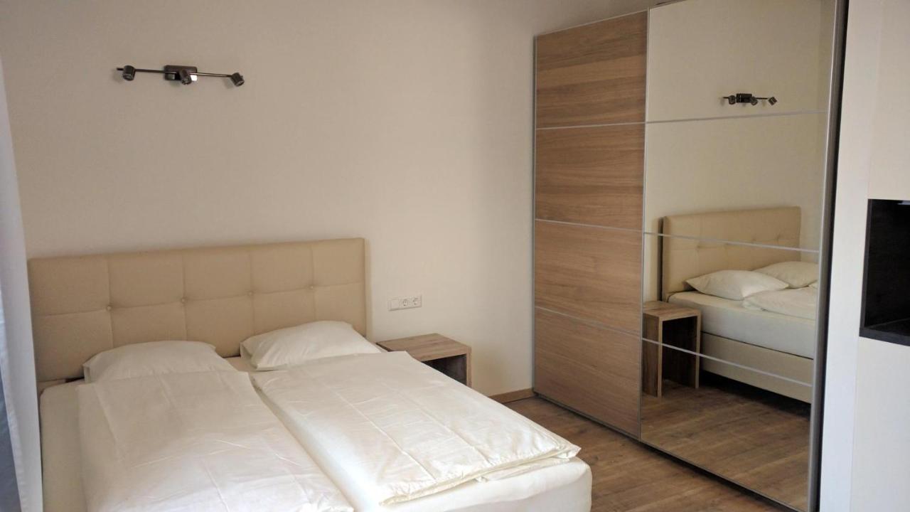 Ferienwohnung 212 St.Petersburg, 27m2, 1-2 Pers Klagenfurt am Wörthersee Exterior foto